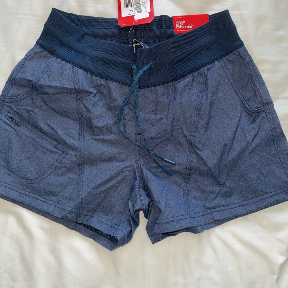 NWT - North Face Never Stop Exploring Shorts